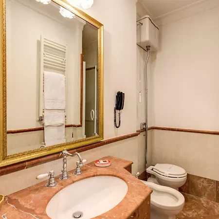 酒店 西班牙广场卢米埃尔迪酒店