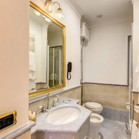 西班牙广场卢米埃尔迪酒店 罗马