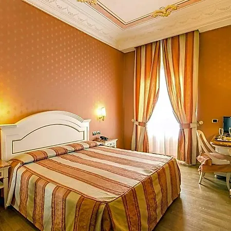 La Lumiere Di Piazza Di Spagna Hotel 3*