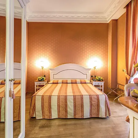 La Lumiere Di Piazza Di Spagna Hotel