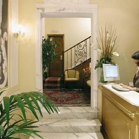 La Lumiere Di Piazza Di Spagna 3* Rom
